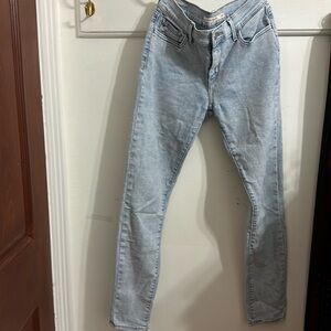 Levi’s 710 Jeans